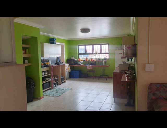 430M² BUILDING FOR SALE IN WOODSTOCK